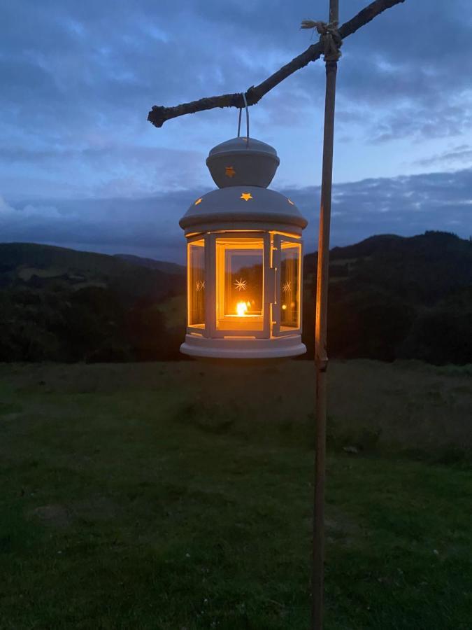 Black Mountains Glamping Hotel Abergavenny Exterior photo